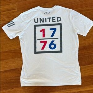 UA Men's Shirt UNDER ARMOIR Tee T Shirts Size M HeatGear